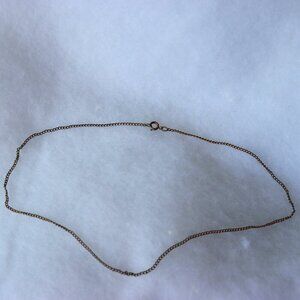 17" Inch gold toned chain link necklace, used good condition
